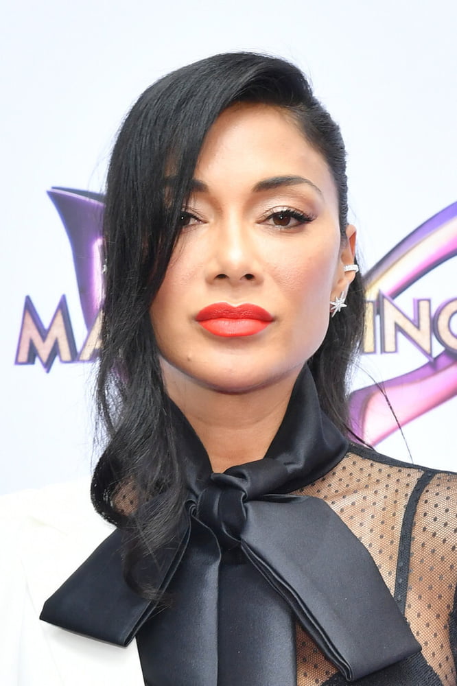 Pajas para nicole scherzinger
 #95942915