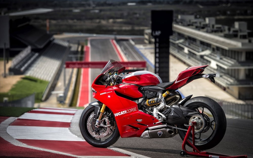 The display of the Motorized. #99390977