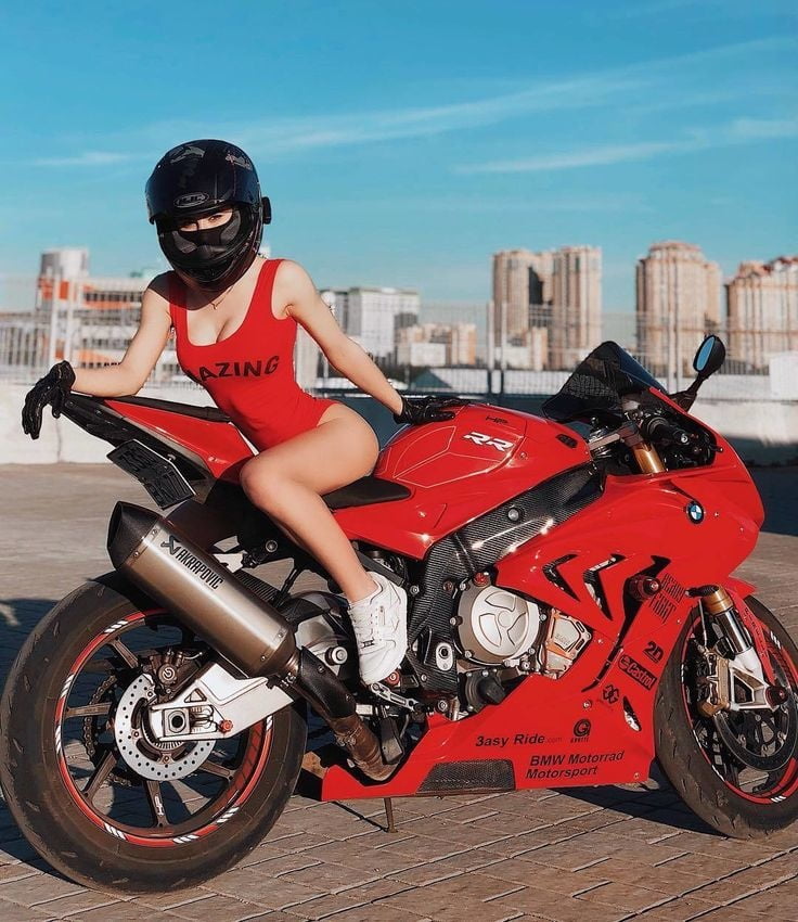 The display of the Motorized. #99391377