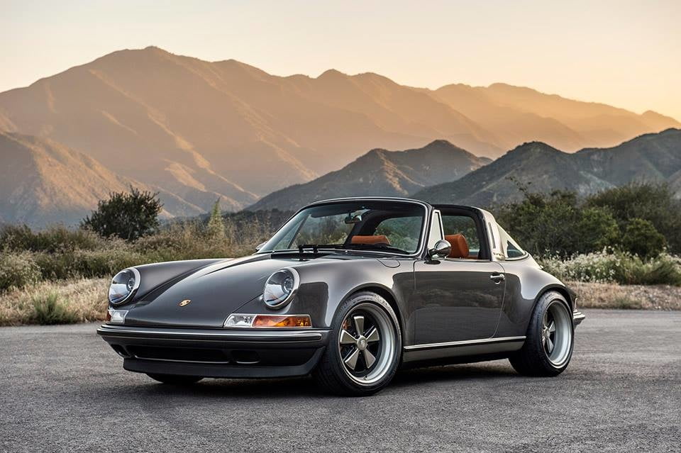 The display of the Motorized. #99391927