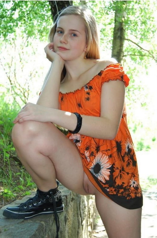 up skirts for all tastes my choice is always pantie less #96110177