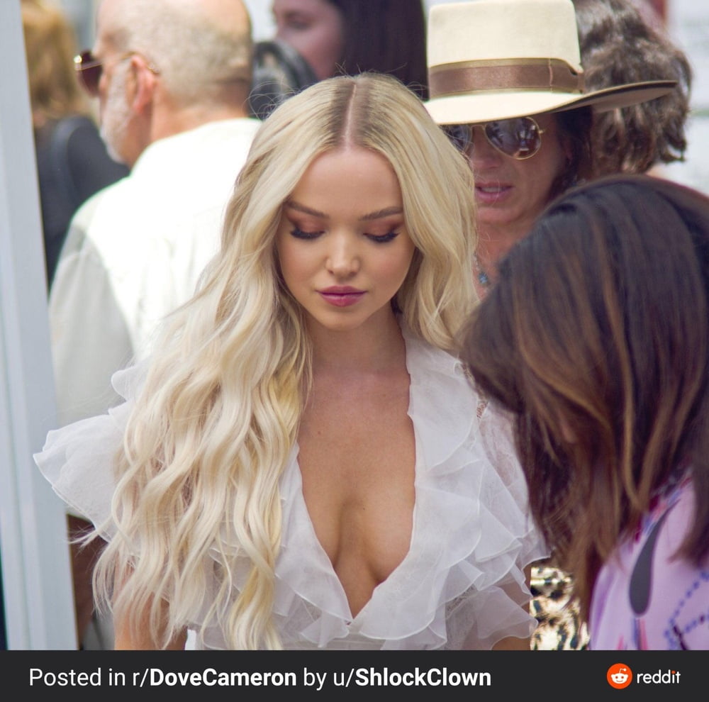 Dove Cameron #81181893