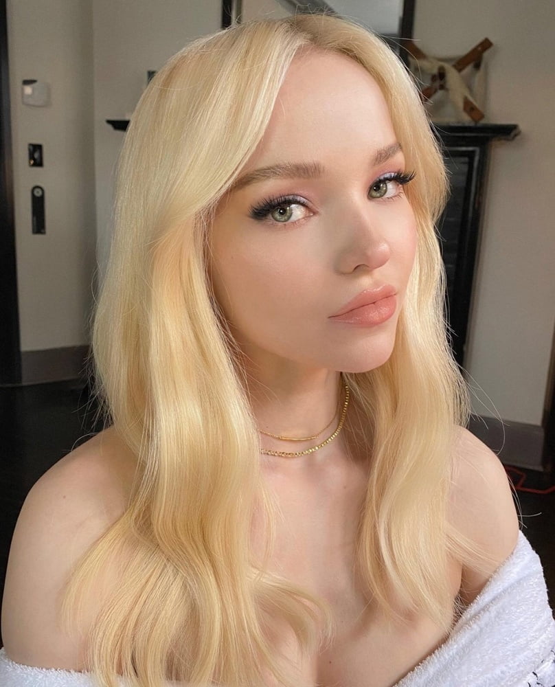 Dove cameron
 #81181913