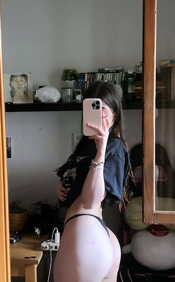 Abbyimu nude #109500977