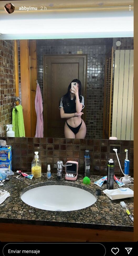 Abbyimu nude #109500989