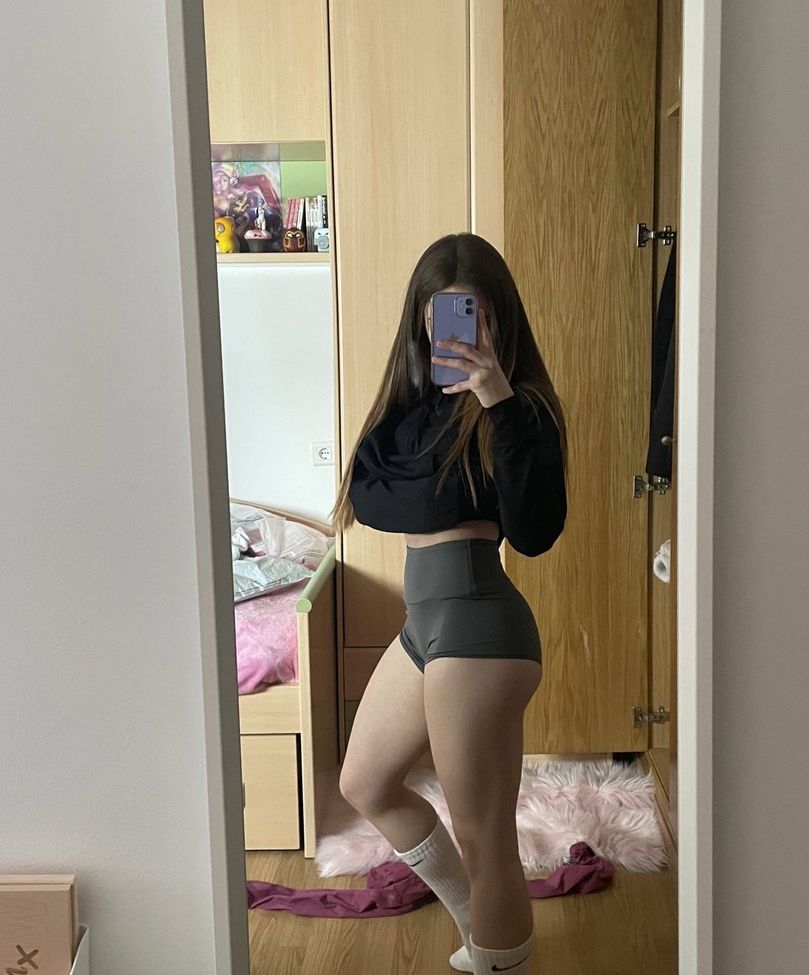 Abbyimu nude #109500992