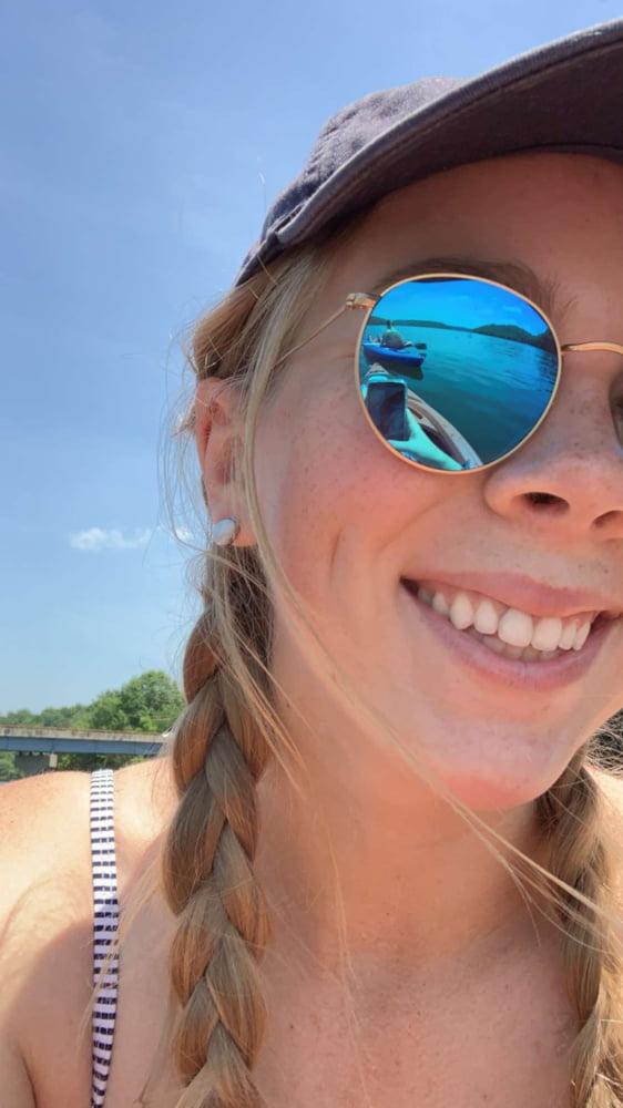 BROOKE FOR SHARE AND EXPERIENCE
 #80958085