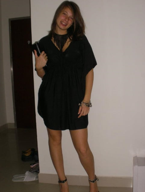 Mujeres vestidas sexy
 #92132593