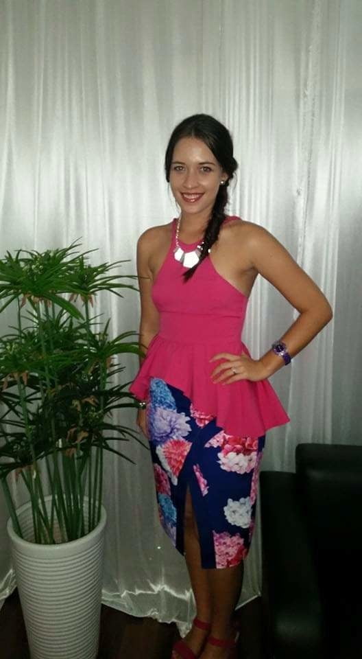 Sexy gekleidete Frauen
 #92132813