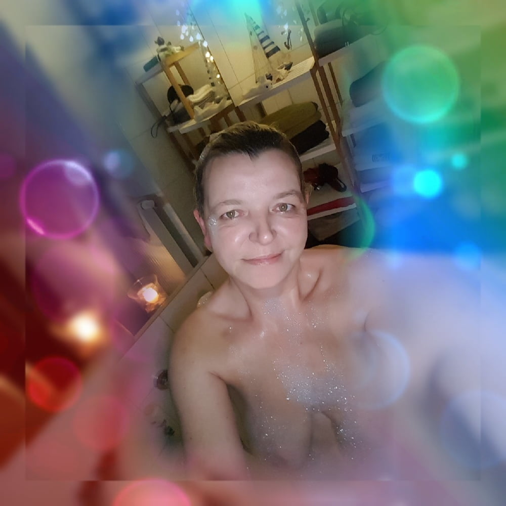 Eine geile pervese drecksfotzenschlampe
 #82069799