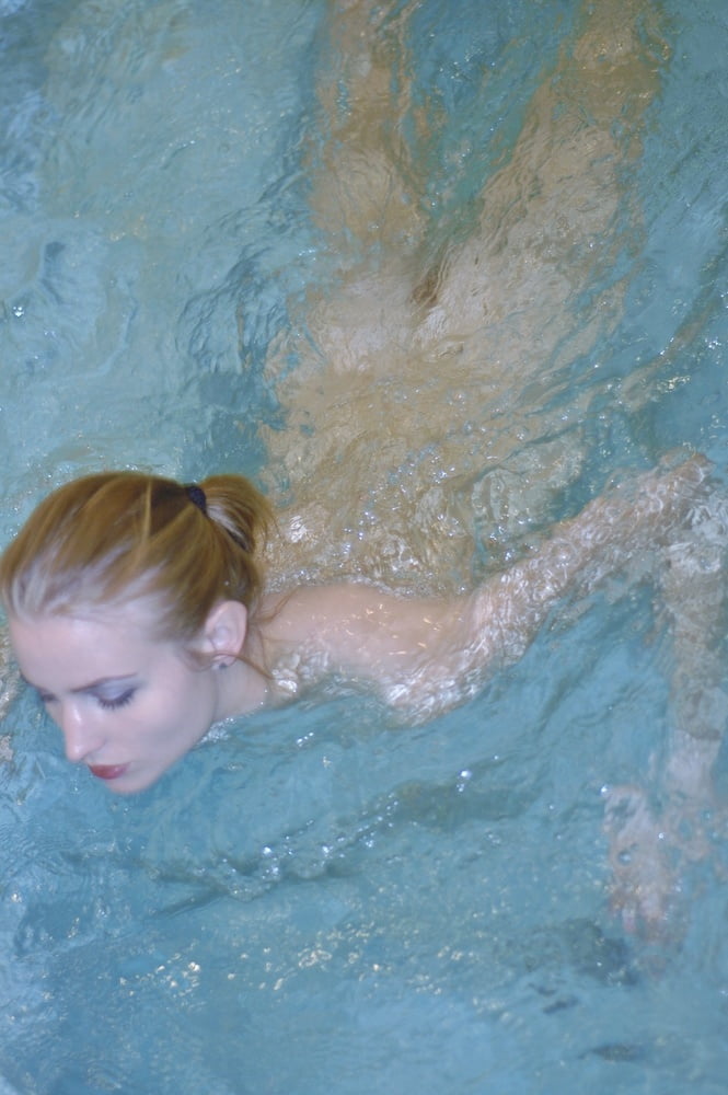 Czech Babe Stephanie - Swimming Nude #92114849