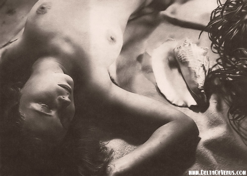 Nacktbilder - 1920 bis 1950
 #93014327