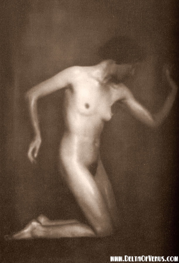 Nacktbilder - 1920 bis 1950
 #93014335