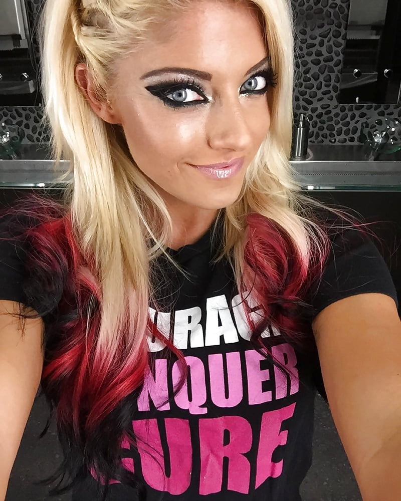 WWE Alexa Bliss #102647698