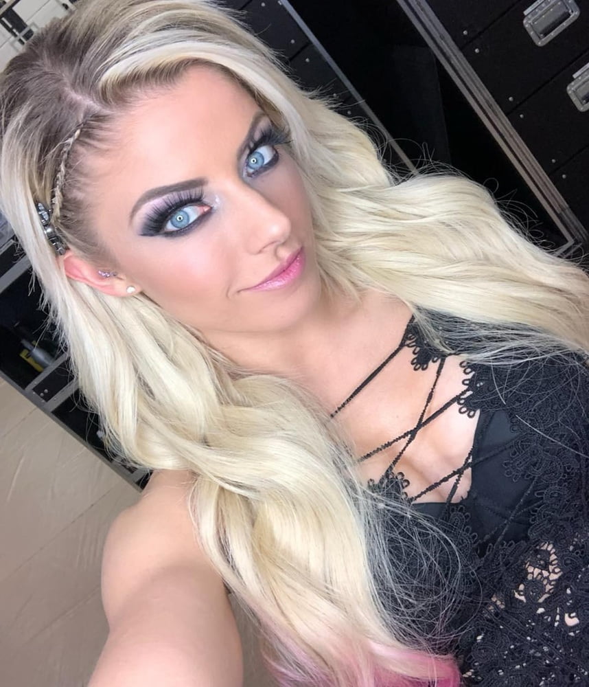 Wwe alexa bliss
 #102647805