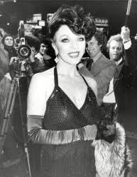 Joan Collins #91106054