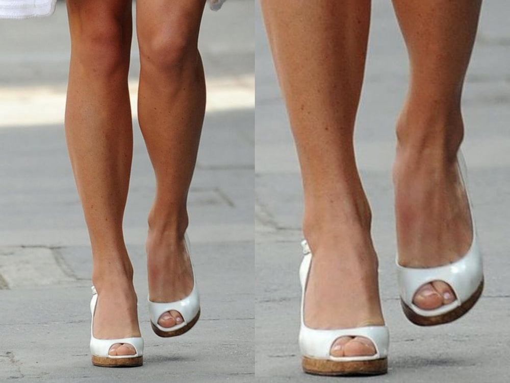 Les pieds de la jambe sexy et les talons hauts de Pippa Middleton
 #97902554