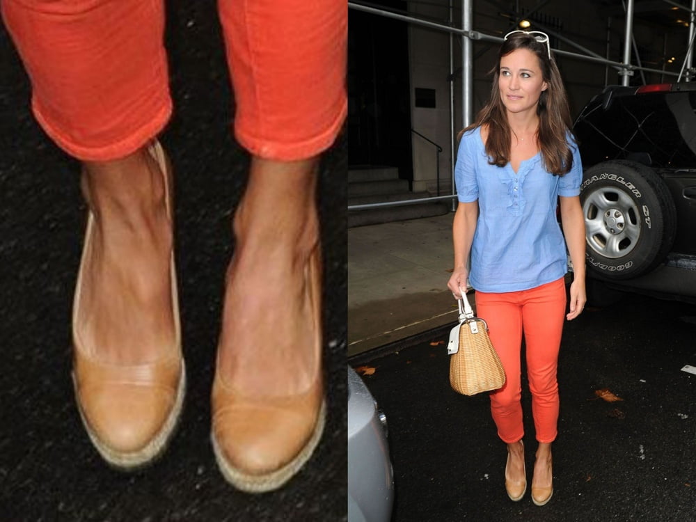 Pippa Middleton&#039;s sexy Leg&#039;s feet and High heel&#039;s #97902693