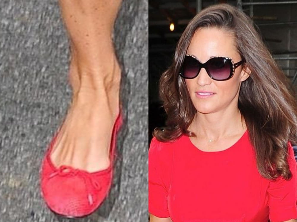 Pippa middleton sexy pies de la pierna y los tacones altos
 #97903061