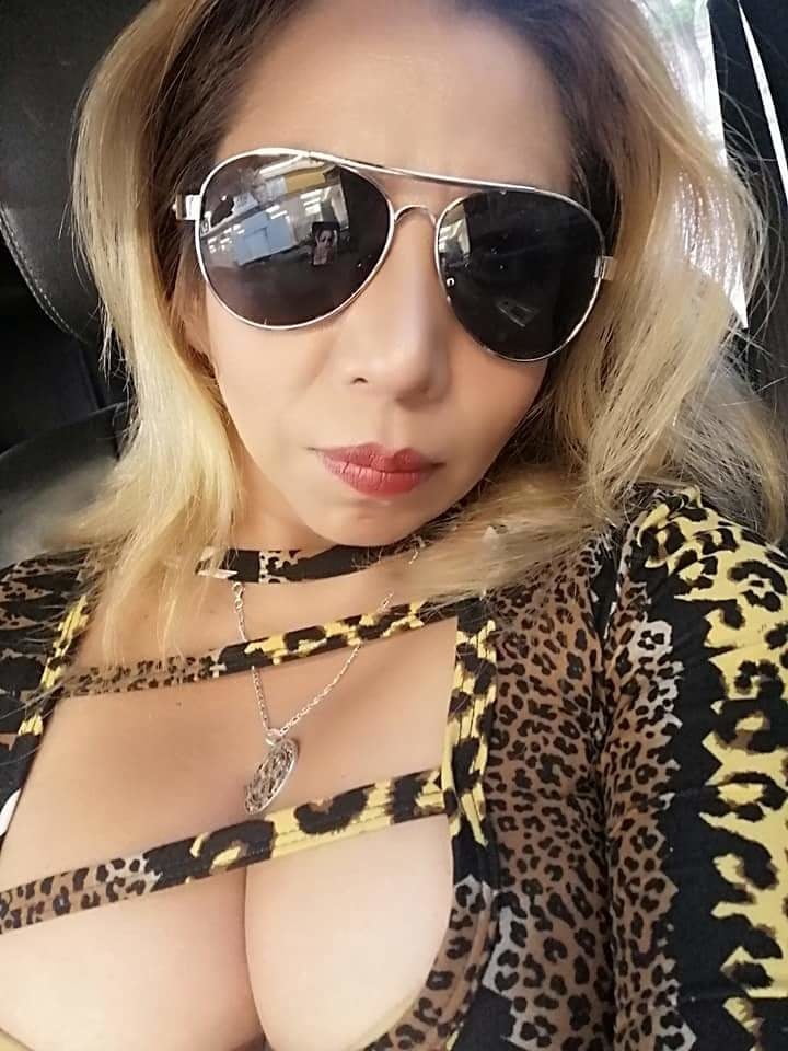 Hot mature housewives looking for huge cocks #99869179