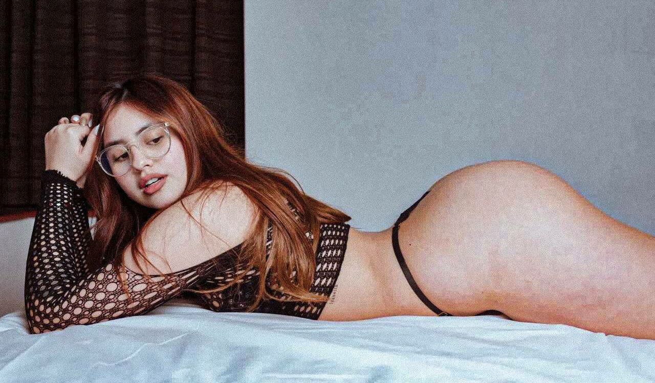 Carolina Fernanda desnuda #108895644