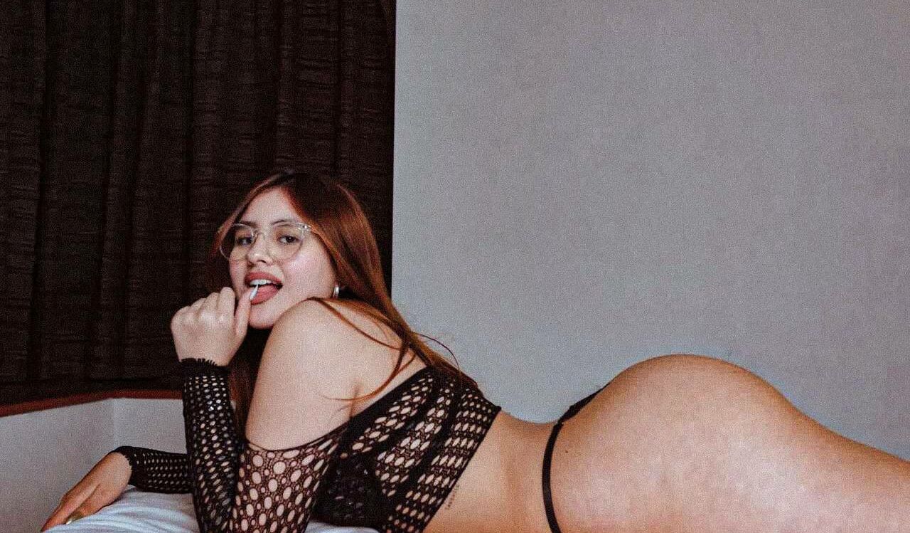 Carolina Fernanda desnuda #108895645