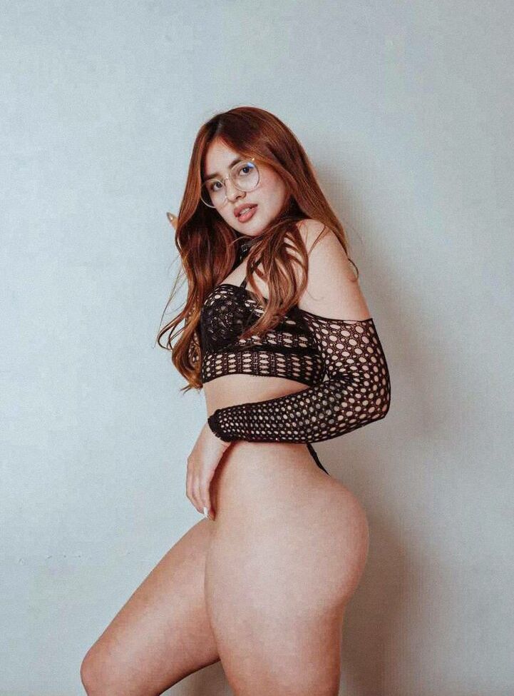 Carolina Fernanda desnuda #108895653