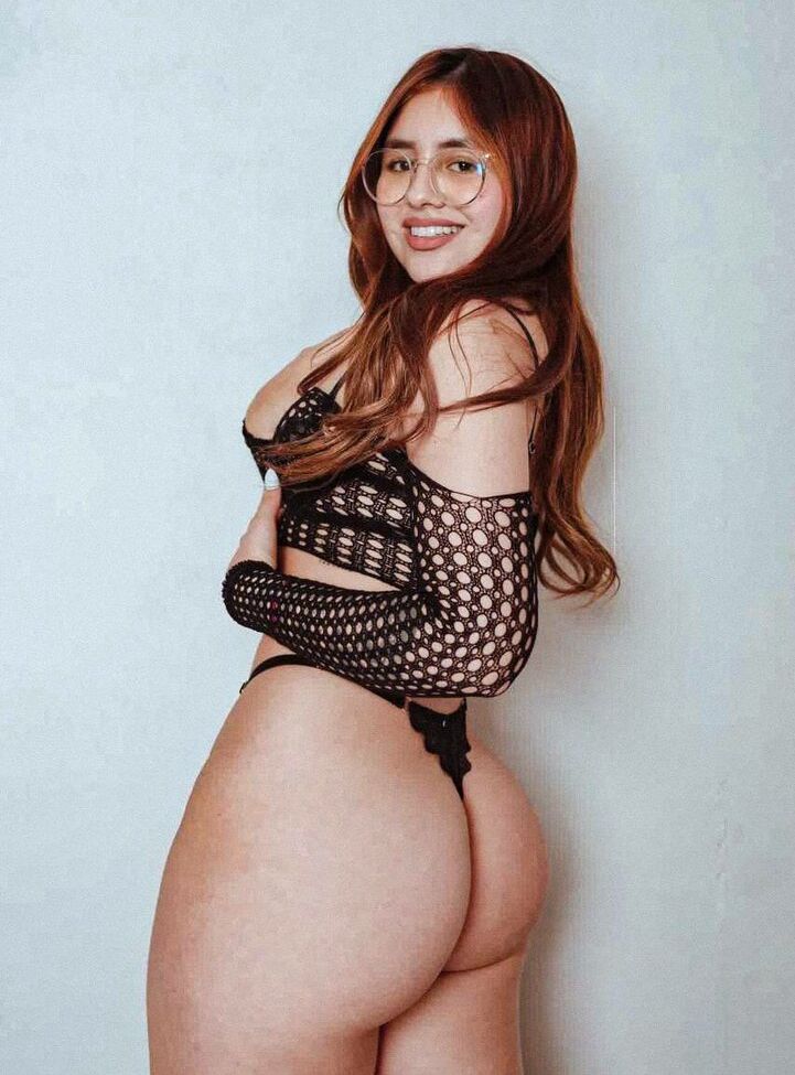 Carolina Fernanda desnuda #108895654