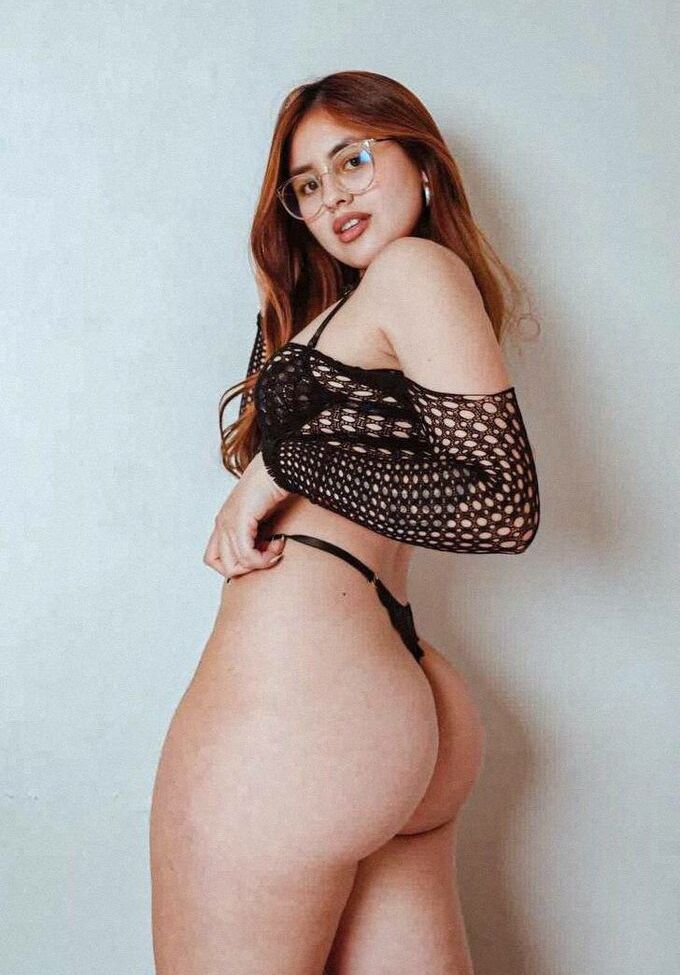 Carolina Fernanda desnuda #108895655