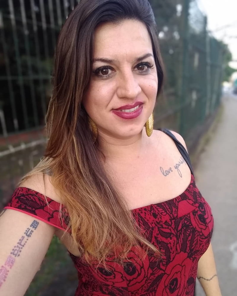 Queria eu gozar nesse rosto lindo #99179568