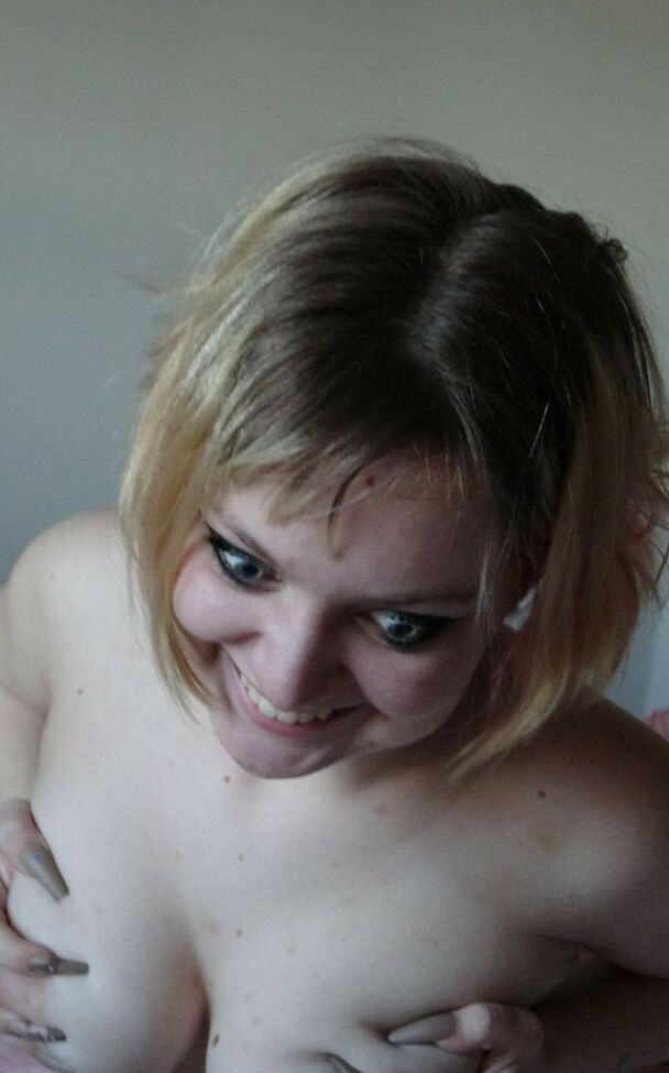 Thiq.Loser desnuda #108427992