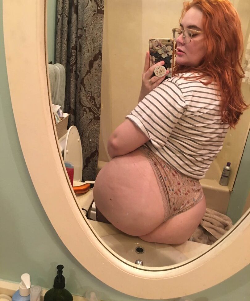 Allisonivyx desnuda #108753987