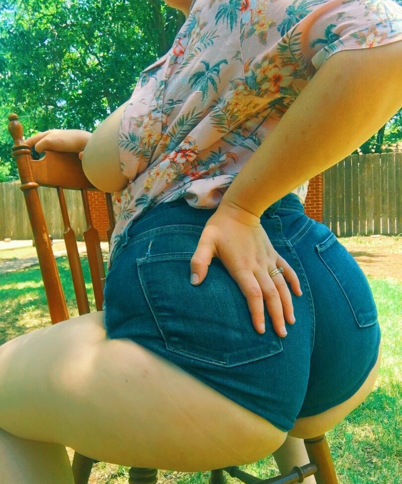 Allisonivyx desnuda #108754179