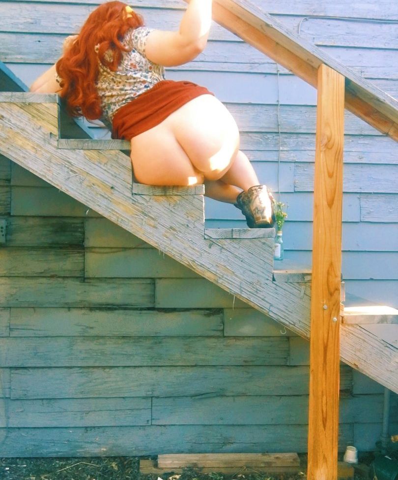 Allisonivyx desnuda #108754391