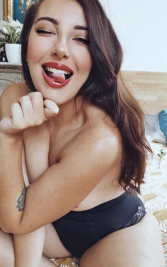 Lolahoop desnuda #108120004