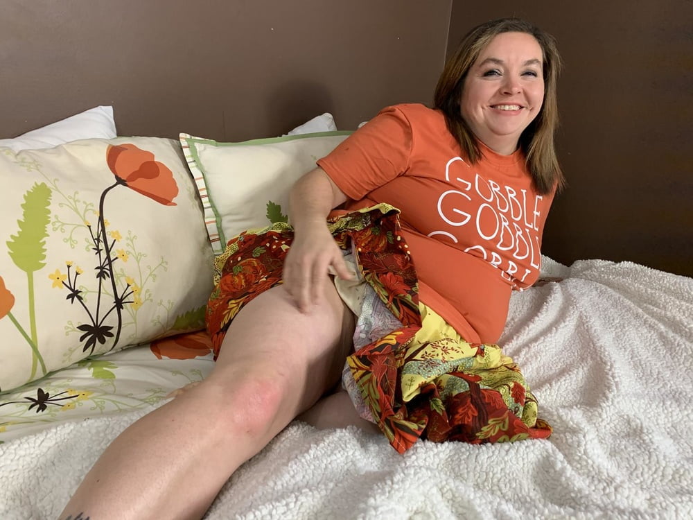 Sexy BBW Gives You Something to Eat for Thanksgiving #106665316