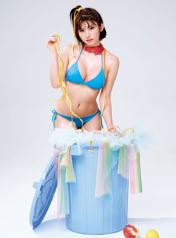 Enako nude #108806088