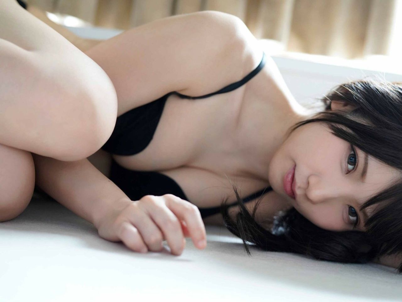 Enako desnuda #108806126