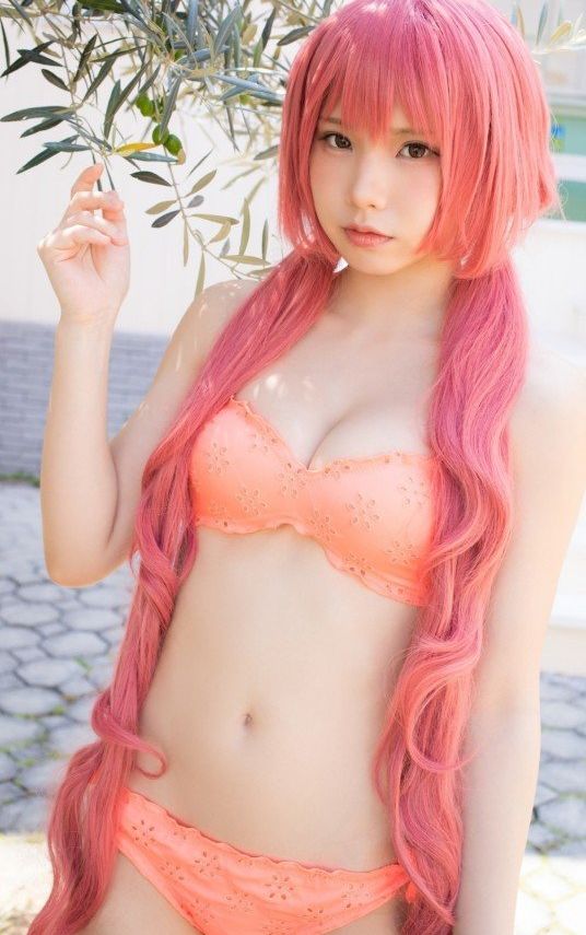 Enako nude #108806164