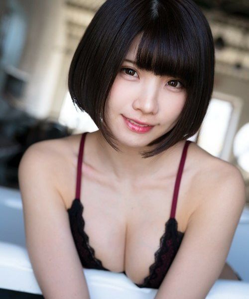 Enako nude #108806182