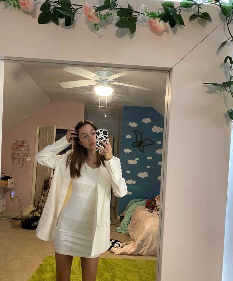 Tiptoe Tingles nude #109299458