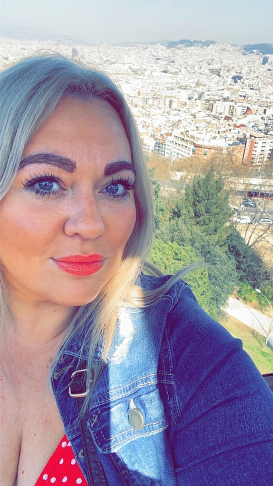 Slut central 21
 #103323096