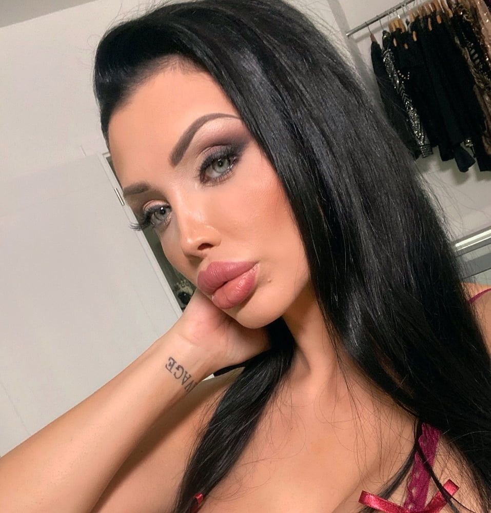 Diosa aletta ocean
 #101533159