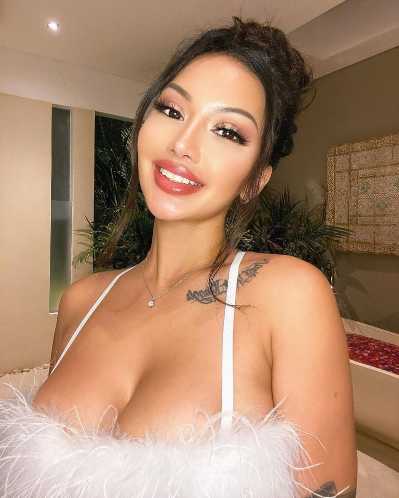 Asian Insta Model Ashley V Juicy Big Tits Ass SEXY MILF #105443596