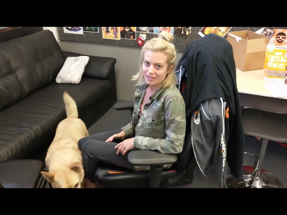 Elyse Willems #103112032