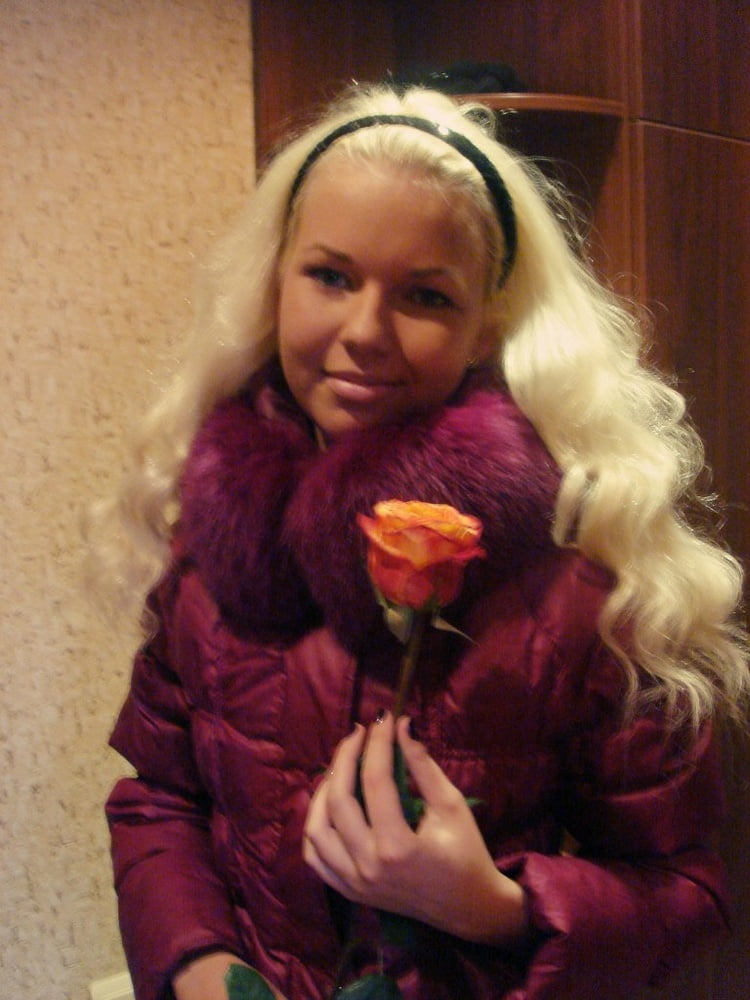 Rubia amateur 96
 #99986434