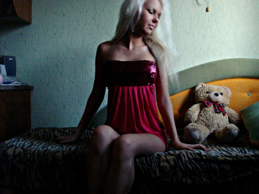 Rubia amateur 96
 #99986465