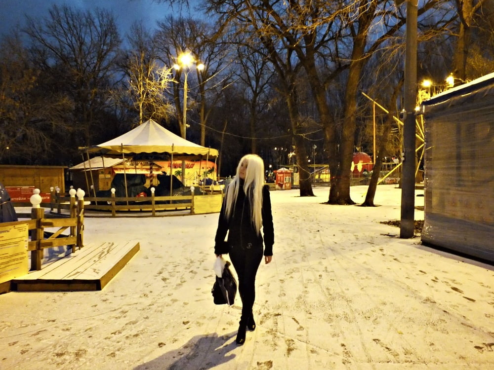 Rubia amateur 96
 #99986494