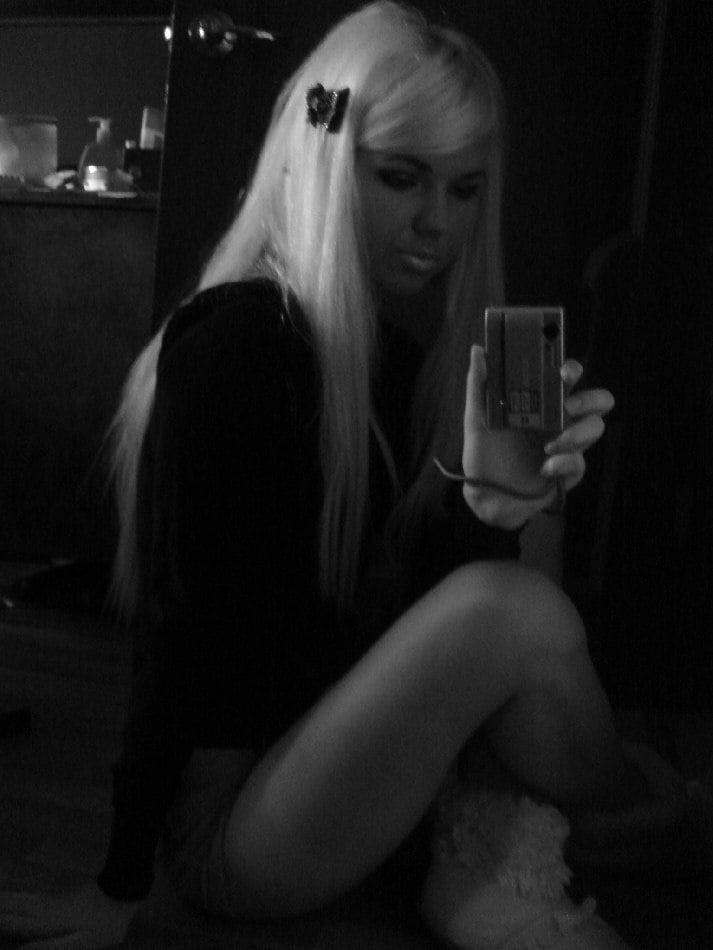 Rubia amateur 96
 #99986516