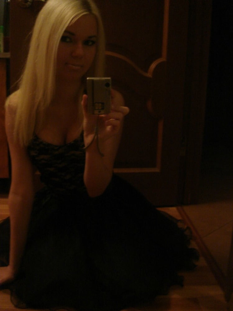 Rubia amateur 96
 #99986520